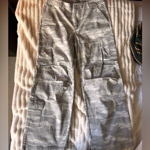 Wild Fable Light Gray camouflage Pants